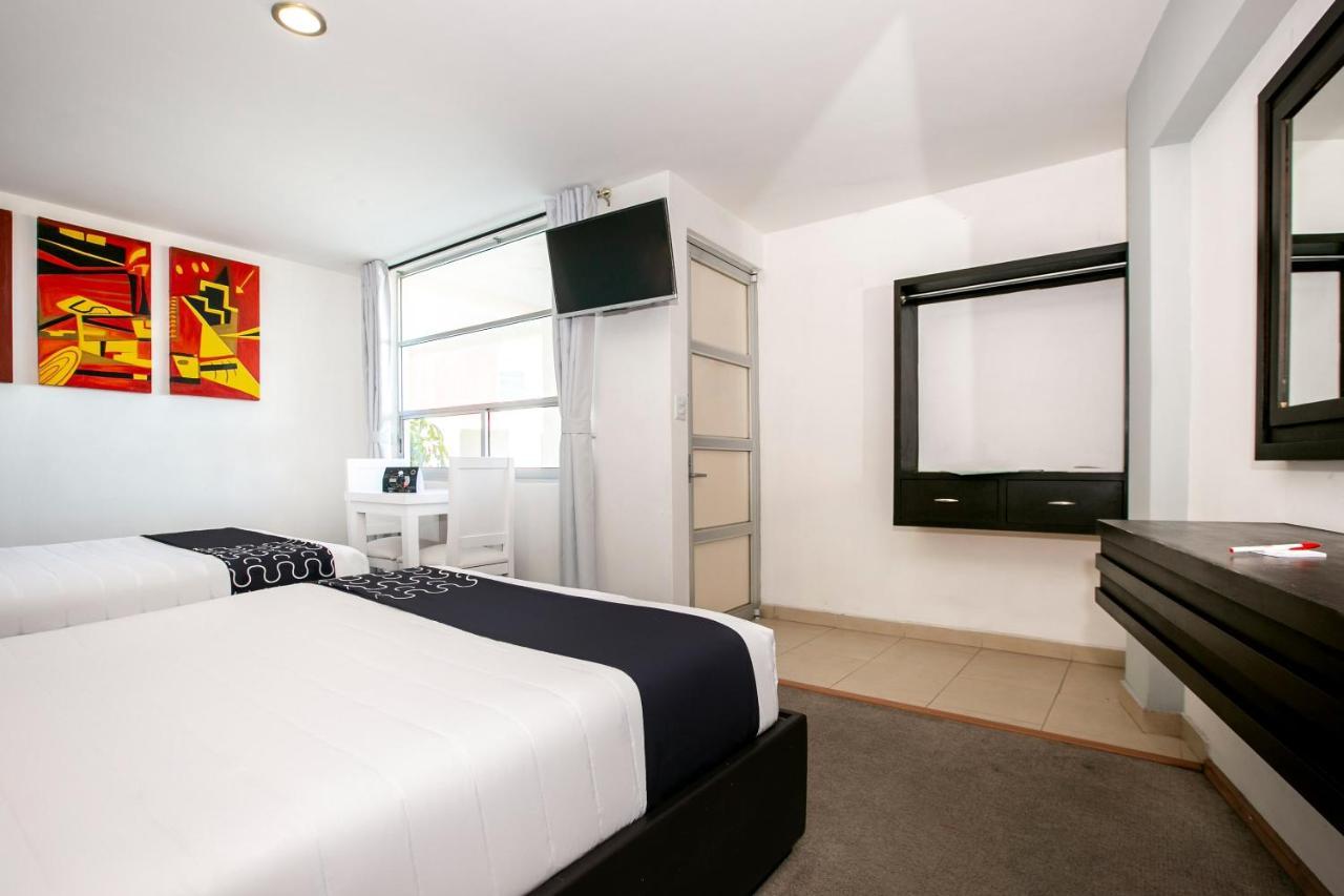 Hotel Euro Confort,Pachuca Exteriér fotografie